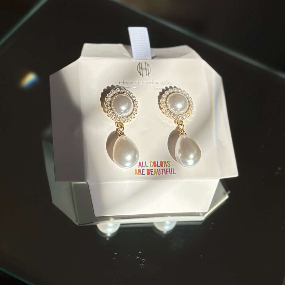 Faux pearl dangle earrings